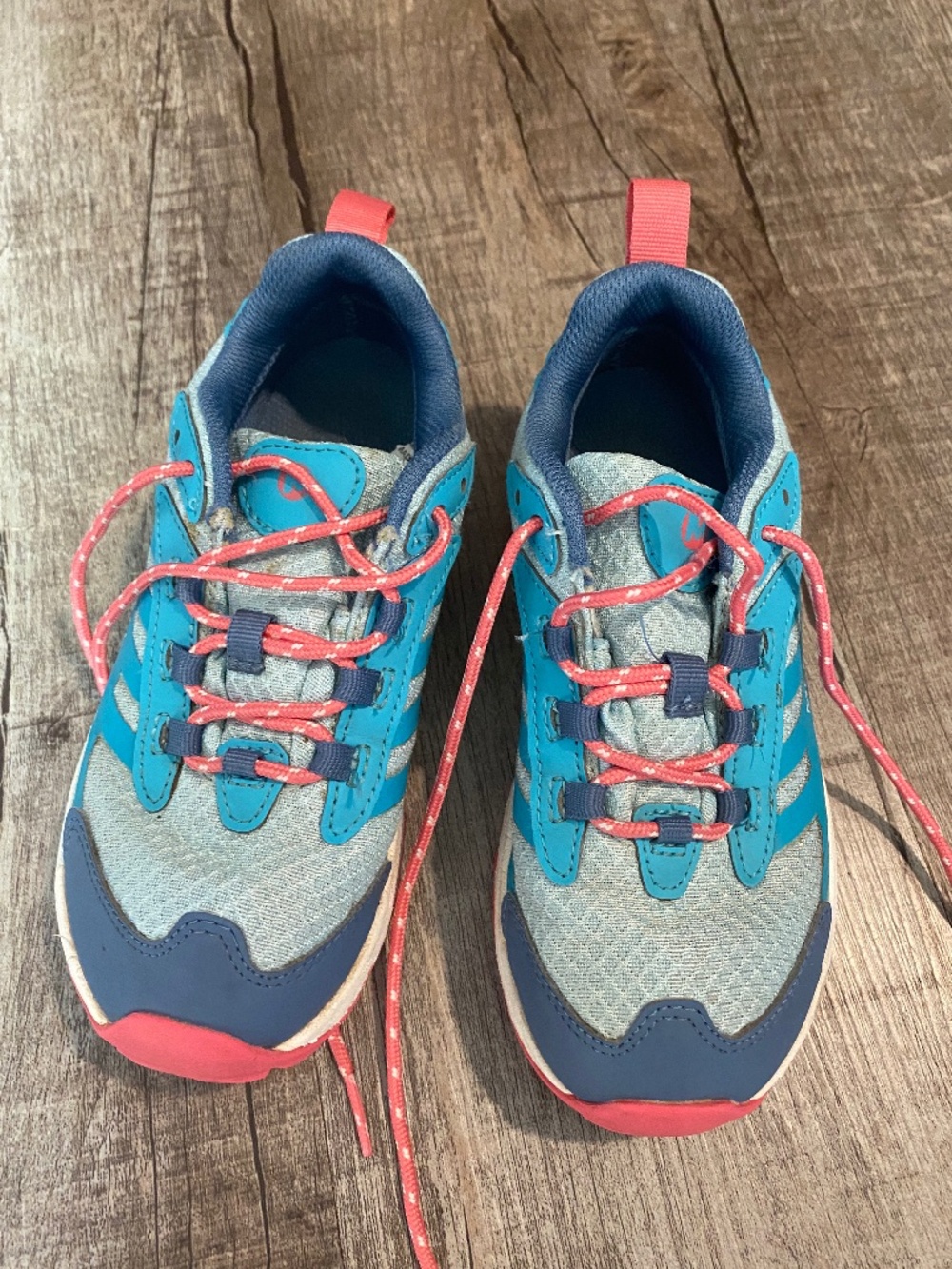Girls Merrell Waterproof hiking sneakers